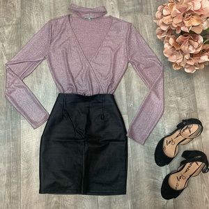 Long sleeve bodysuit size small